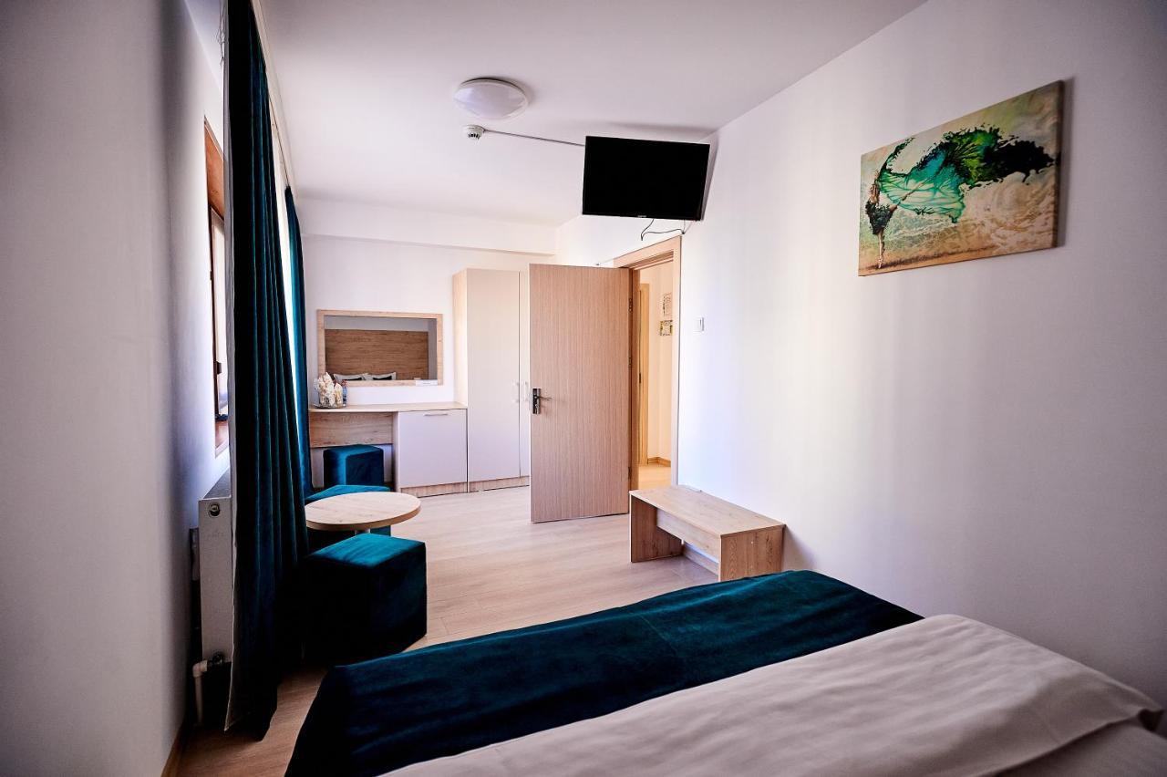 Hotel Roxy & Maryo エフォリエ・ノルド エクステリア 写真